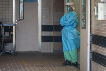 Virus Cina, a Hong Kong sciopero di medici e infermieri