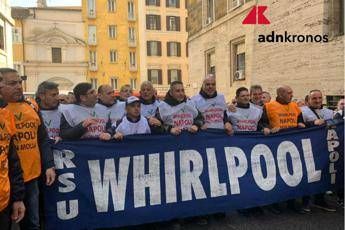 Whirlpool, da azienda ok a produzione fino al 31 ottobre