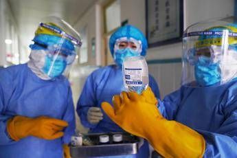Virus, oltre 1.100 morti in Cina Virus, oltre 1.100 morti in Cina