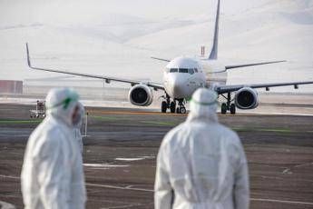 Virus, premier Li: Ue agevoli invio materiale sanitario Virus, premier Li: Ue agevoli invio materiale sanitario