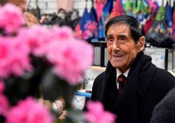 Francia, sindaco 97enne si ricandida per mandato di 6 anni Francia, sindaco 97enne si ricandida per mandato di 6 anni