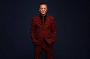 Gigi D'Alessio ospite della seconda serata di Sanremo 70 Gigi D'Alessio ospite della seconda serata di Sanremo 70