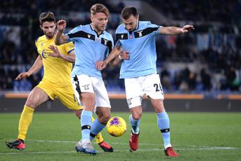 Lazio-Verona 0-0, i pali fermano i biancocelesti