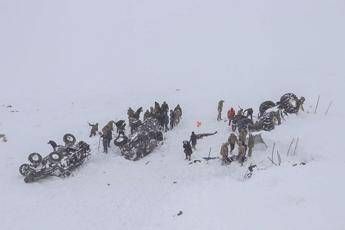 Valanghe in Turchia, sale bilancio vittime: 41 morti Valanghe in Turchia, sale bilancio vittime: 41 morti