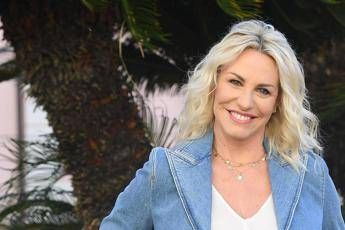 Rai1 senza Clerici è una bestemmia, e lei si commuove Rai1 senza Clerici è una bestemmia, e lei si commuove