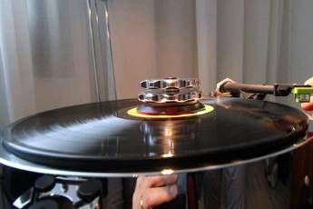 Industria musicale italiana, appello al Governo per recepire direttiva Ue sul Copyright Industria musicale italiana, appello al Governo per recepire direttiva Ue sul Copyright