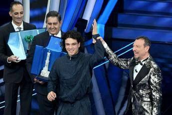 Sanremo, Leo Gassmann vince tra i Giovani Sanremo, Leo Gassmann vince tra i Giovani
