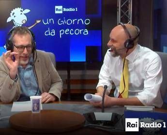 Formigli: Farei un round di boxe con Matteo Renzi Formigli: Farei un round di boxe con Matteo Renzi