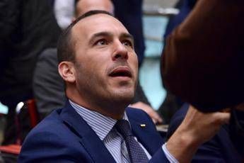 Di Stefano vs Zaia: Come Salvini, un giorno apre l'altro chiude