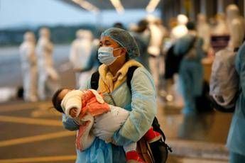 Coronavirus, da compagnie proroga stop voli Cina