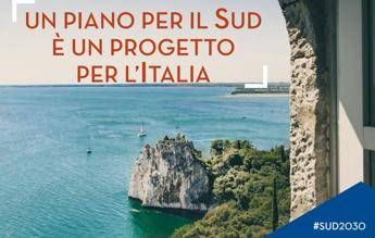 'Piano per il Sud', ma in foto c'è il mare di Trieste 'Piano per il Sud', ma in foto c'è il mare di Trieste