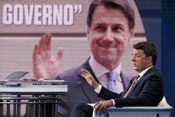 Renzi: Non si può tenere il Paese ai domiciliari