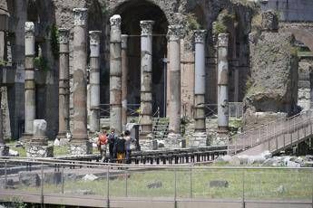 Il sepolcro di Romolo scoperto nel Foro Romano Il sepolcro di Romolo scoperto nel Foro Romano