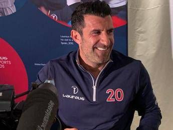 Figo: Inter in corsa per lo scudetto? Speriamo, i tifosi lo aspettano Figo: Inter in corsa per lo scudetto? Speriamo, i tifosi lo aspettano