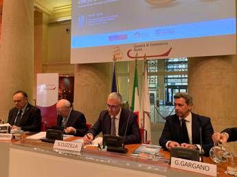 Federmanager: 'Entro 2020 certificati 100 manager per la sostenibilità' Federmanager: 'Entro 2020 certificati 100 manager per la sostenibilità'