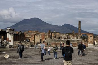 Pompei, riapre dopo 40 anni la Domus degli Amanti