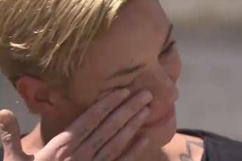 Pechino Express, Asia Argento in lacrime Pechino Express, Asia Argento in lacrime