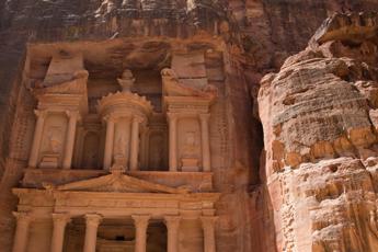 Giordania, italiano ucciso da masso caduto a Petra