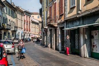 Coronavirus, ragazza in quarantena: E' mio compleanno, ho paura Coronavirus, ragazza in quarantena: E' mio compleanno, ho paura