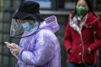 Coronavirus, ipotesi incubazione fino a 27 giorni in Cina