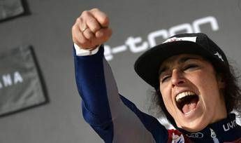 Crans Montana, Brignone trionfa ed è prima in coppa del mondo Crans Montana, Brignone trionfa ed è prima in coppa del mondo
