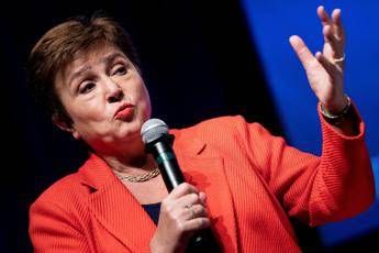 Coronavirus, l'allarme Fmi: Ripresa economica a rischio Coronavirus, l'allarme Fmi: Ripresa economica a rischio