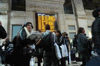 Coronavirus, treni in tilt tra ritardi e sospensioni