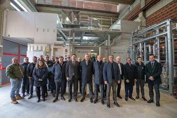 Inaugurato il nuovo impianto di cogenerazione ad alto rendimento di BrianzAcque Inaugurato il nuovo impianto di cogenerazione ad alto rendimento di BrianzAcque