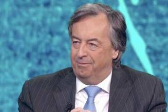 Burioni: Libro su virus ideato a maggio, proventi alla ricerca Burioni: Libro su virus ideato a maggio, proventi alla ricerca