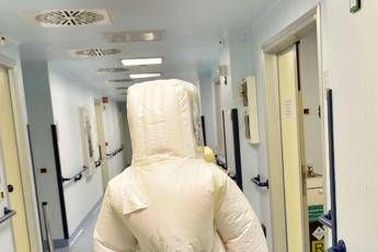 Coronavirus, Nature: Senza misure in Italia rischio 70mila morti in un anno Coronavirus, Nature: Senza misure in Italia rischio 70mila morti in un anno