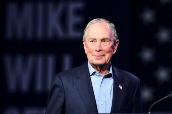 Bloomberg valuta il ritiro da corsa a Casa Bianca