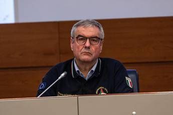 Coronavirus, altri 196 morti in Italia Coronavirus, altri 196 morti in Italia