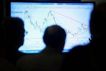 Pil, per Fitch crollo del 10% nel 2020: debito vola al 161% Pil, per Fitch crollo del 10% nel 2020: debito vola al 161%