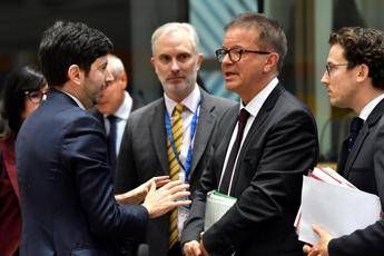 Coronavirus, Speranza: Serve coordinamento Ue più rapido Coronavirus, Speranza: Serve coordinamento Ue più rapido