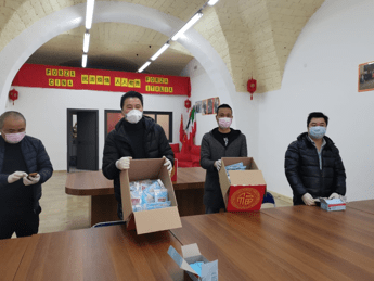 Coronavirus, Comunità cinese Palermo distribuisce cinquemila mascherine Coronavirus, Comunità cinese Palermo distribuisce cinquemila mascherine