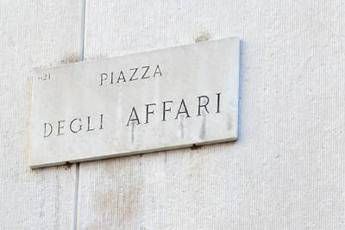 Villarosa: Piazza Affari deve tornare sotto controllo italiano