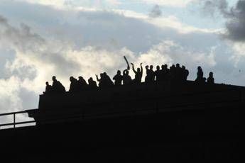 Carceri in rivolta, 7 morti. Caos da Milano a Foggia Carceri in rivolta, 7 morti. Caos da Milano a Foggia