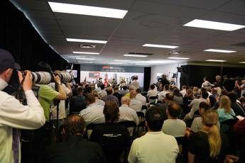 Coronavirus, si ferma anche la F1: cancellato Gp Australia Coronavirus, si ferma anche la F1: cancellato Gp Australia