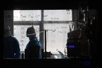 Coronavirus, 'a Wuhan molti più morti': i dubbi dei media Coronavirus, 'a Wuhan molti più morti': i dubbi dei media