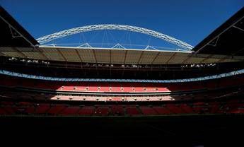 Coronavirus, Wembley e la maxi-lasagna: la fake news è virale Coronavirus, Wembley e la maxi-lasagna: la fake news è virale