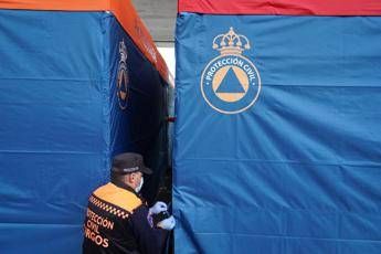 Coronavirus, in Spagna oltre 1300 morti Coronavirus, in Spagna oltre 1300 morti
