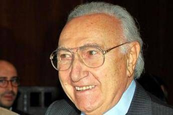Pippo Baudo: Contento per la Juve, ma campionato anomalo Pippo Baudo: Contento per la Juve, ma campionato anomalo