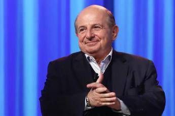 Coronavirus, Magalli: Il mio ex compagno scuola Draghi unica cura per l'Italia Coronavirus, Magalli: Il mio ex compagno scuola Draghi unica cura per l'Italia