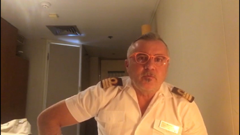 Ufficiale Costa Victoria: 'Io ammalato sequestrato sulla nave'