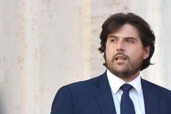 M5S, Buffagni: Mandati o alleanze non sono temi da voto a Ferragosto