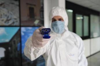 Coronavirus, zero morti a maggio solo se misure non si allentano Coronavirus, zero morti a maggio solo se misure non si allentano