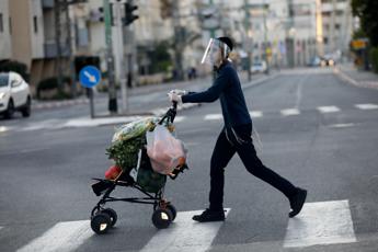 Israele, ancora record di contagi: quasi 1.800 in 24 ore