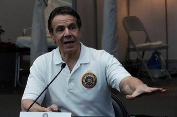 Cuomo, messaggio a Trump: Una casa divisa non sta in piedi Cuomo, messaggio a Trump: Una casa divisa non sta in piedi
