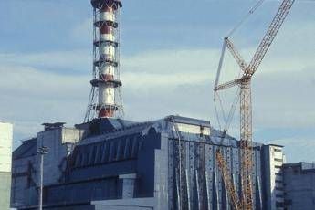 Incendio vicino a Chernobyl, crescono radiazioni nell'area Incendio vicino a Chernobyl, crescono radiazioni nell'area