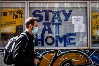 Lo studio: Coronavirus sarà stagionale, misure intermittenti fino al 2022 Lo studio: Coronavirus sarà stagionale, misure intermittenti fino al 2022